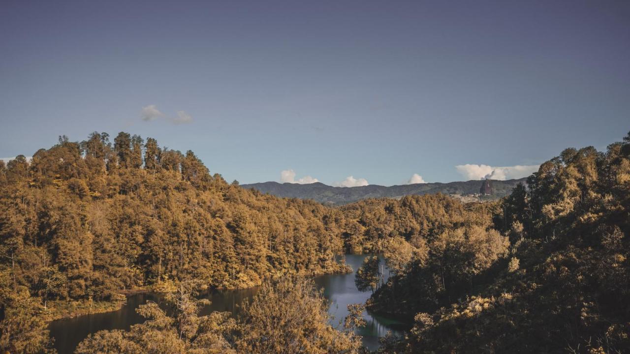 Hotel Cardinal Glamping Guatapé Esterno foto